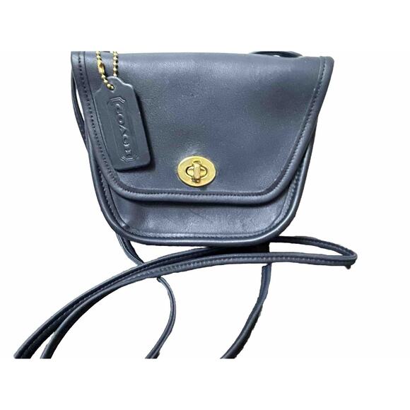 Vintage Coach Everett Crossbody Bag 9934 Navy USA 2000 Hang Tag Included - Picture 2 of 16